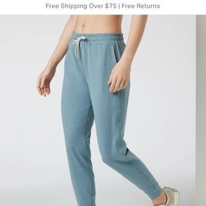 Vuori women’s pants